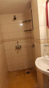 Image of 700 Sq.ft 1.5 BHK Apartment / Flat for rent in Santacruz West, Mumbai for Rs. 60000