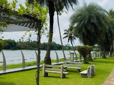 Image of 3030 Sq.ft 4 BHK Villa for sale in Tulsi Blu Rain Water Front, Veliyathunadu, Aluva for Rs. 25000000