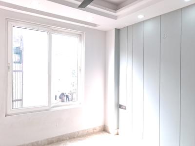 Bedroom Image of 1350 Sq.ft 3 BHK Builder Floor for sale in Paschim Vihar New Delhi for Rs. 30000000