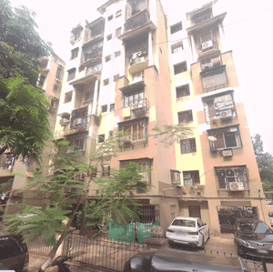 BHK 700 Sqft Flat for sale at Andheri West, Western Suburbs