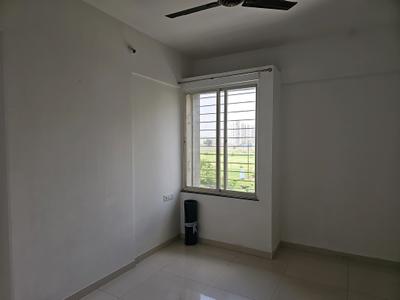 Bedroom Image of 810 Sq.ft 2 BHK Apartment / Flat for rent in Majestique Manhattan, Wagholi Pune for Rs. 19000