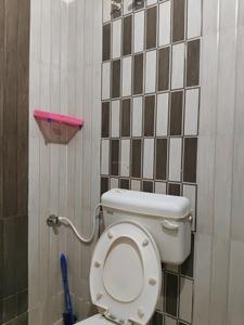 Bedroom Two Image of 1650 Sq.ft 3 BHK Apartment / Flat for rent in Madipakkam Chennai for Rs. 25000