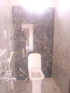 Common Bathroom Image of 1100 Sq.ft 2 BHK Apartment / Flat for rent in Puppalaguda Hyderabad for Rs. 28000