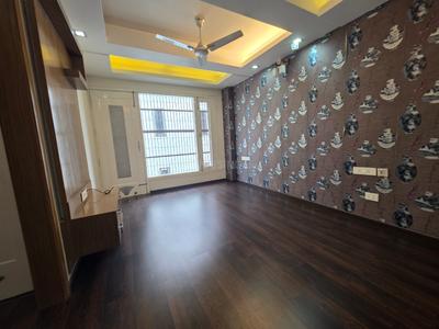 Bedroom Image of 2400 Sq.ft 4 BHK Builder Floor for sale in Preet Vihar New Delhi for Rs. 47500000