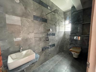 Bathroom Image of 3200 Sq.ft 4 BHK Independent House for rent in Narayanapura Bengaluru for Rs. 70000