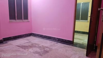 Bedroom Image of 1000 Sq.ft 3 BHK Apartment / Flat for rent in Paschim Putiary Kolkata for Rs. 15000
