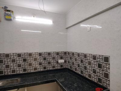 Kitchen Image of 720 Sq.ft 2 BHK Apartment / Flat for rent in Dynamix Parkwoods, Thane West Thane for Rs. 33999