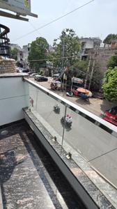Balcony Image of 850 Sq.ft 2 BHK Independent House for rent in Green Apartments, Rajouri Garden New Delhi for Rs. 35000
