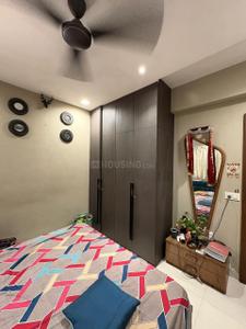 Bedroom Image of 2100 Sq.ft 3 BHK Apartment / Flat for rent in Yashasvi Siddhi Ellipse, Bhimrad Surat for Rs. 37000