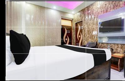 Bathroom Image of RV PG in Sector 18, Noida