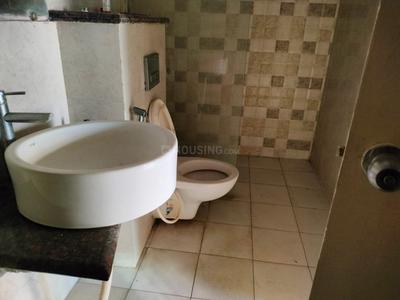 Bathroom Image of 950 Sq.ft 2 BHK Apartment / Flat for sale in Gaur Cascades, Raj Nagar Extension Ghaziabad for Rs. 8500000