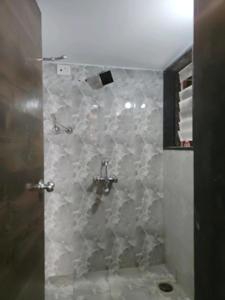 Common Bathroom Image of 615 Sq.ft 1 BHK Apartment / Flat for sale in Ornate Galaxy, Naigaon East Naigaon for Rs. 3500000