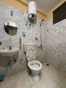 Bathroom Image of 1211 Sq.ft 2 BHK Apartment / Flat for rent in DSMAX SANGAM, K R Puram Bengaluru for Rs. 29000