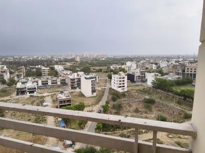 Bedroom Image of 2150 Sq.ft 3.5 BHK Apartment / Flat for sale in RAS Palm Residency, Sector 76 Faridabad for Rs. 10500000