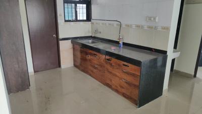 Kitchen Image of 925 Sq.ft 2 BHK Apartment / Flat for rent in Magarpatta City Iris, Magarpatta City Pune for Rs. 38000