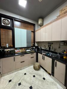 Kitchen Image of 2000 Sq.ft 4 BHK Independent House for rent in Greater Kailash New Delhi for Rs. 160000