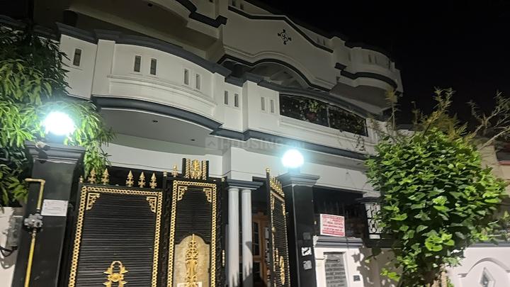 Sector K, Ashiyana Building 1