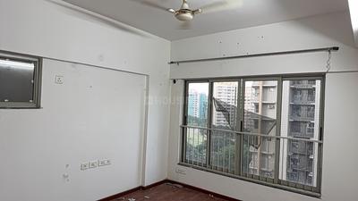Bedroom Image of 1080 Sq.ft 2 BHK Apartment / Flat for rent in Adani The Meadows, Shantigram Ahmedabad for Rs. 24000