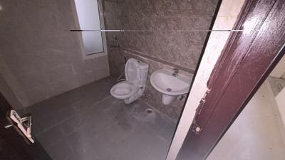Image of 1000 Sq.ft 2 BHK Apartment / Flat for sale in Assotech The Nest, Crossings Republik, Ghaziabad for Rs. 8900000