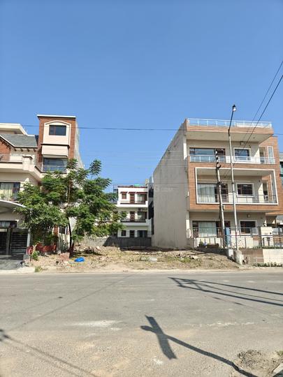 Sector 79 Main Image 1