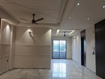 Living Room Image of 2250 Sq.ft 4 BHK Builder Floor for sale in Paschim Vihar New Delhi for Rs. 48500000