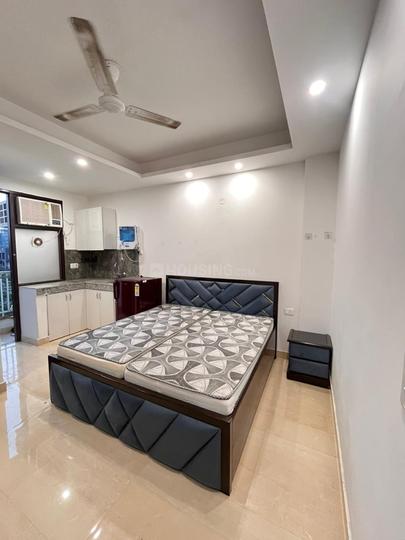 DLF Phase 3 Bedroom 1