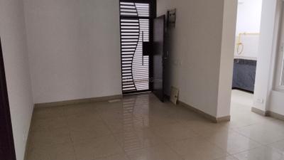 Living Room Image of 1150 Sq.ft 3 BHK Apartment / Flat for sale in Ajnara Le Garden, Noida Extension Greater Noida for Rs. 10400000