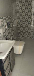 Bathroom Image of 1010 Sq.ft 2 BHK Builder Floor for sale in Vaishali Ghaziabad for Rs. 7500000