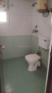 Image of 1360 Sq.ft 3 BHK Apartment / Flat for rent in Panchsheel Wellington, Crossings Republik, Ghaziabad for Rs. 26000
