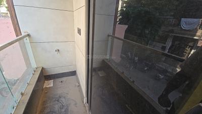 Image of 910 Sq.ft 2 BHK Builder Floor for sale in Paschim Vihar, New Delhi for Rs. 13700000
