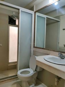Bedroom Two Image of 980 Sq.ft 2 BHK Apartment / Flat for sale in Hiranandani Estate Queens Gate, Hiranandani Estate Thane for Rs. 18000000