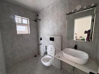 Bathroom Image of 640 Sq.ft 1 BHK Apartment / Flat for sale in Pilerne Goa for Rs. 8600000