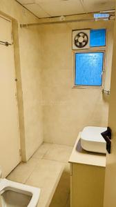 Bathroom Image of 1050 Sq.ft 2 BHK Apartment / Flat for sale in SKB Gold Coast 24, Chipiyana Buzurg Ghaziabad for Rs. 4500000