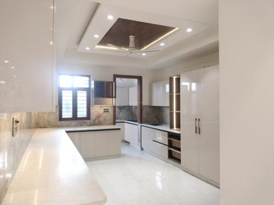 Kitchen Image of 3150 Sq.ft 4 BHK Builder Floor for sale in Sector 85 Faridabad for Rs. 32000000