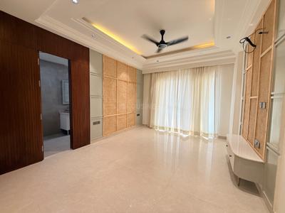 Bedroom Image of 3000 Sq.ft 4 BHK Builder Floor for sale in Ansal Versalia, Sector 67 Gurgaon for Rs. 33500000
