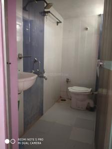 Bathroom Image of 600 Sq.ft 1 BHK Builder Floor for rent in Kotra Sultanabad Bhopal for Rs. 13000