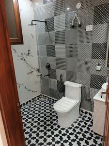Bathroom Image of 4000 Sq.ft 8 BHK Independent House for sale in Sector 85 Faridabad for Rs. 80000000