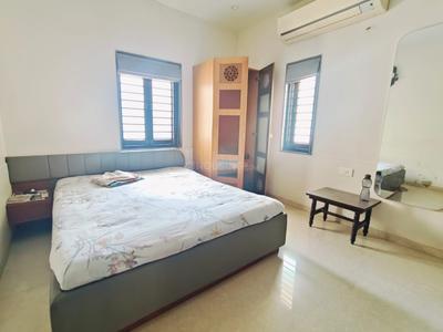 Bedroom Image of 1300 Sq.ft 3.5 BHK Independent House for sale in Thaltej Ahmedabad for Rs. 22000000