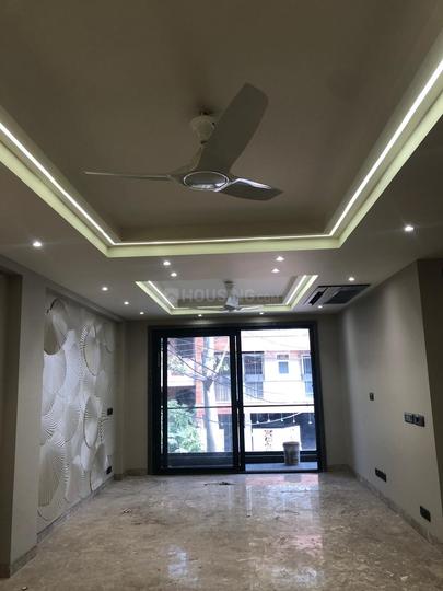 Sector 25, DLF Phase 2 Main Image 1