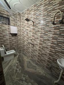Bathroom Image of 300 Sq.ft 1 RK Apartment / Flat for rent in Sector-02 Bahadurgarh for Rs. 8500