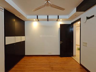 Bedroom Image of 1800 Sq.ft 3 BHK Builder Floor for rent in South Extension II New Delhi for Rs. 100000