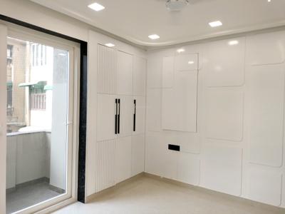 Bedroom Image of 2100 Sq.ft 3 BHK Apartment / Flat for sale in CGHS Palm Court Apartment, Sector 19 Dwarka New Delhi for Rs. 31000000