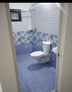 Bathroom Image of 2000 Sq.ft 4 BHK Independent House for sale in Kuttoor Thrissur for Rs. 7900000