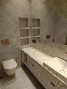 Image of 2250 Sq.ft 3 BHK Builder Floor for sale in Panchsheel Park, New Delhi for Rs. 117500000