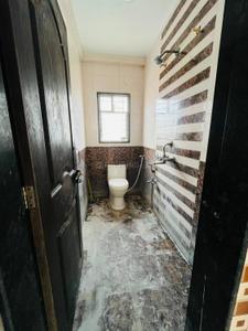 Bathroom Image of 510 Sq.ft 1 BHK Builder Floor for rent in Nerhe Pune for Rs. 9500