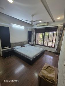 Bedroom Image of 3200 Sq.ft 3 BHK Apartment / Flat for rent in Old Wadaj Ahmedabad for Rs. 70000
