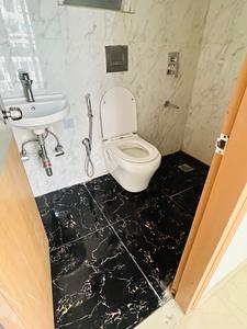 Bathroom Image of 560 Sq.ft 1 BHK Apartment / Flat for sale in Ruparel Nova, Wadala Mumbai for Rs. 15000000