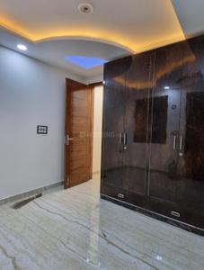 Bedroom Image of 720 Sq.ft 2 BHK Builder Floor for sale in Mukherjee Nagar New Delhi for Rs. 8000000