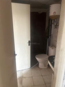 Bathroom Image of 830 Sq.ft 2 BHK Apartment / Flat for sale in Nimbus Express Park View I, Chi V Greater Noida for Rs. 6200000