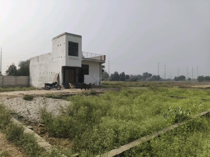 Sector 15 Greater Noida West, Bhanauta Main Image 1